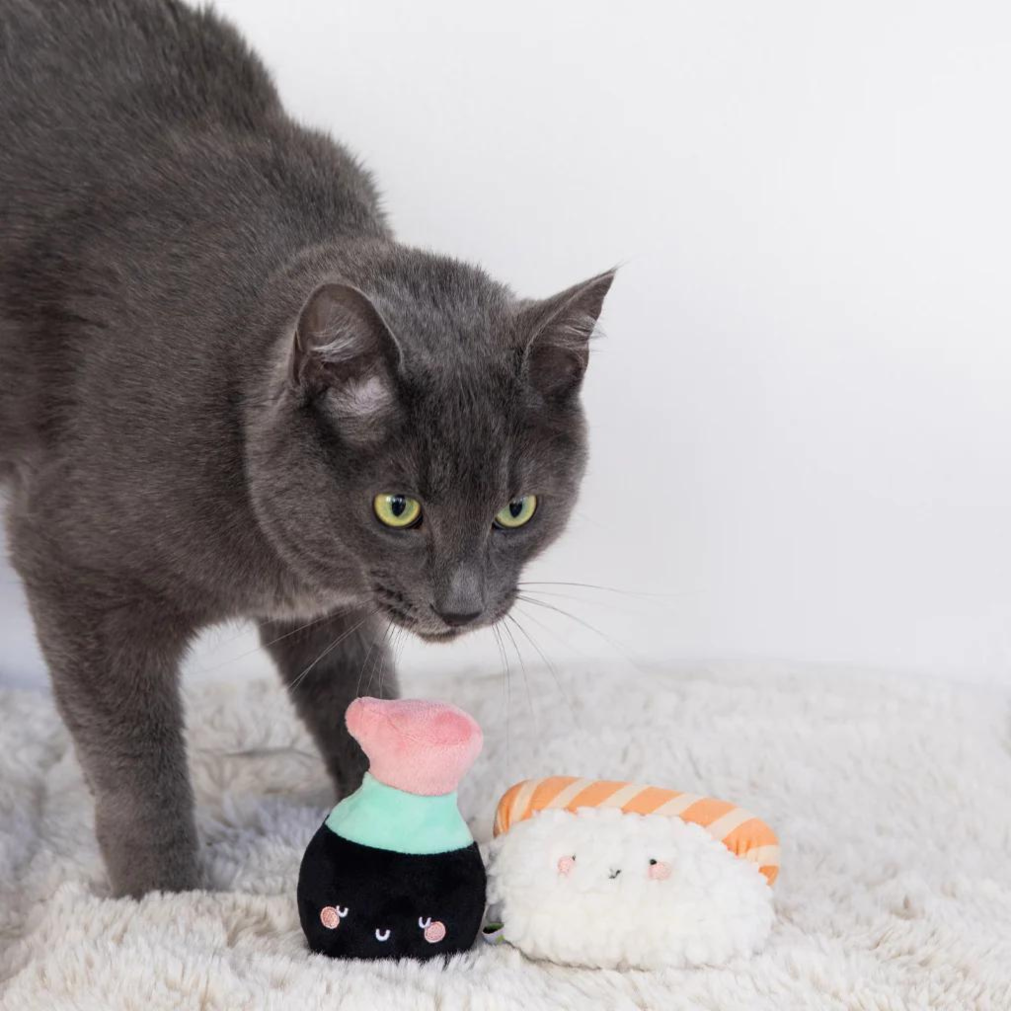 Pearhead Sushi & Soy Sauce Cat Toy Set